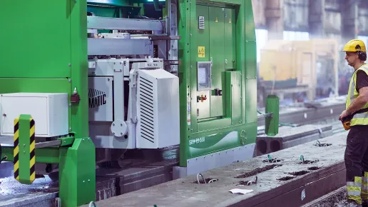 Loe Betongelementer - Produksjon av hulldekker