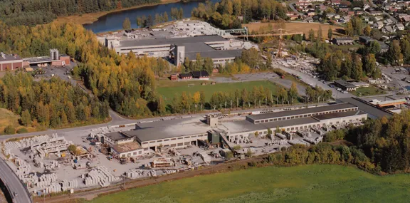 Loe Betongelementer - Fabrikkfasilitetene før i tiden