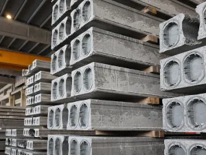 Loe Betongelementer - Prefabrikkerte hulldekker