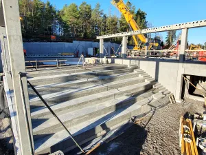 Loe Betongelementer - Prefabrikkerte tribuneelementer